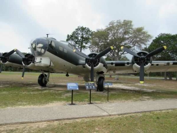 B-17 FLYING FORTRESS AIRCRAFT MEMORIAL
