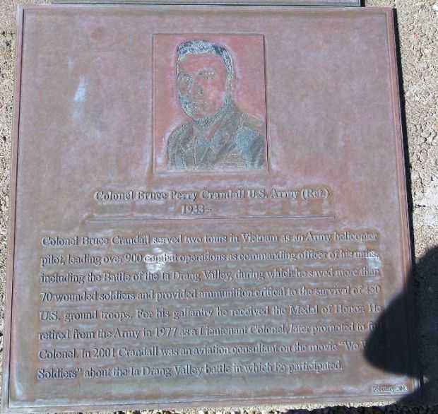 COLONEL BRUCE PERRY CRANDALL U.S. ARMY (RET.) MEDAL OF HONOR MEMORIAL PLAQUE