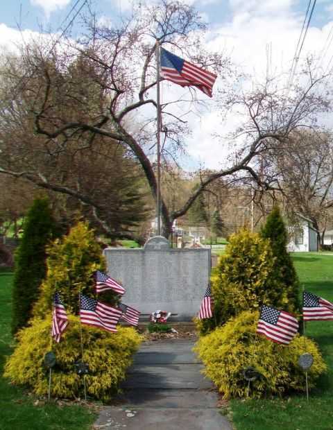 NICHOLSON PA. WORLD WAR 2 MEMORIAL