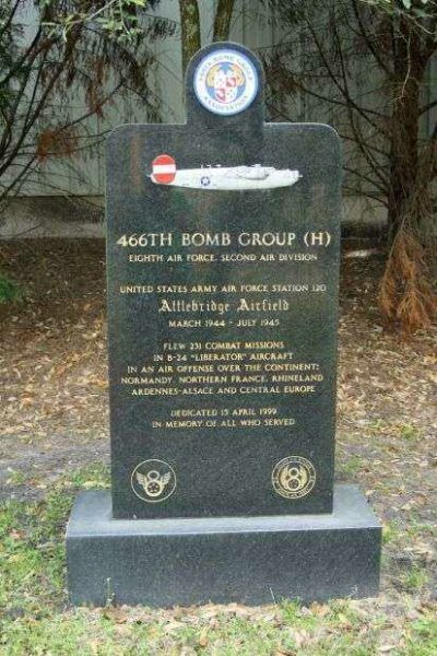 466TH BOMB GROUP WAR MEMORIAL FRONT