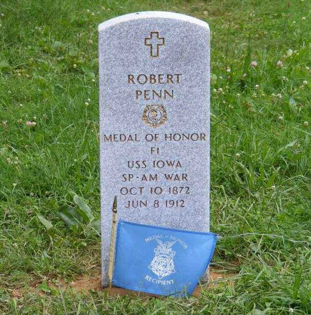 FIREMAN FIRST CLASS ROBERT PENN MEDAL OF HONOR GRAVESTONE