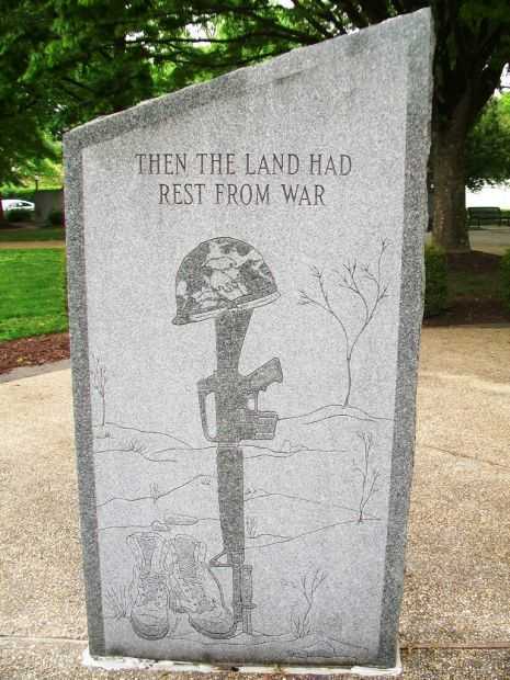 FREDERICK COUNTY VIETNAM VETERANS MEMORIAL STONE C
