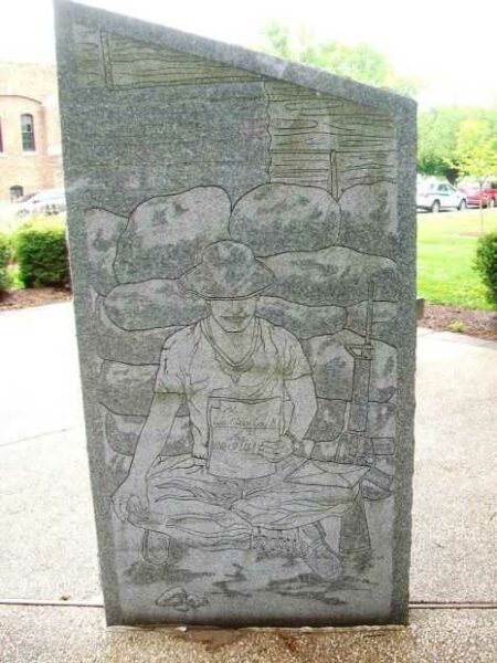 FREDERICK COUNTY VIETNAM VETERANS MEMORIAL STONE B