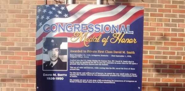 CONGRESSIONAL MEDAL OF HONOR PRIVATE FIRST CLASS DAVID M. SMITH MEMORIAL MARKER