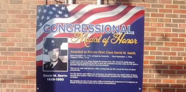 CONGRESSIONAL MEDAL OF HONOR PRIVATE FIRST CLASS DAVID M. SMITH MEMORIAL MARKER