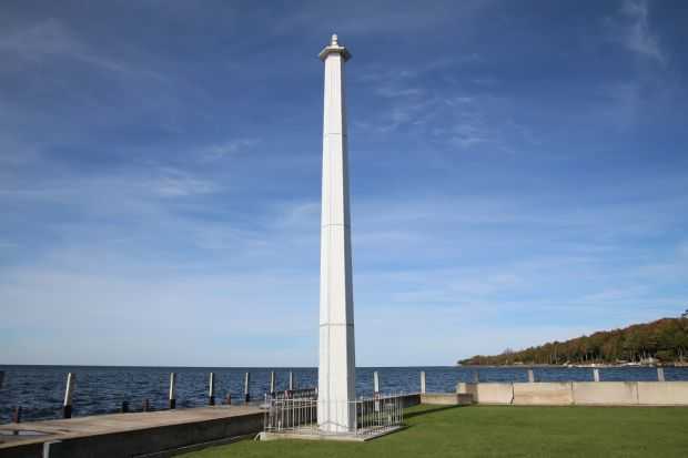 E. EUGENE HELGESON JR. WAR MEMORIAL