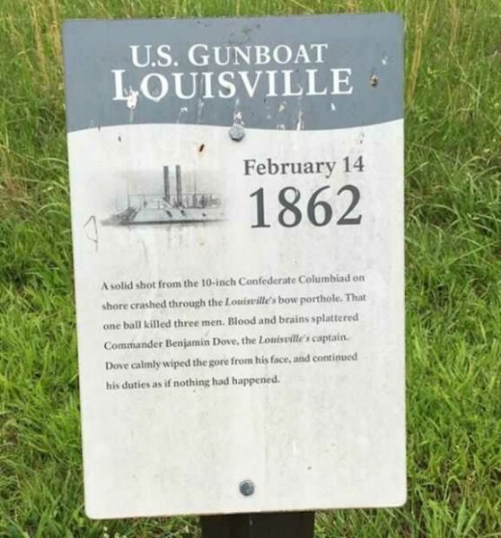 U.S. GUNBOAT LOUISVILLE WAR MEMORIAL PLAQUE