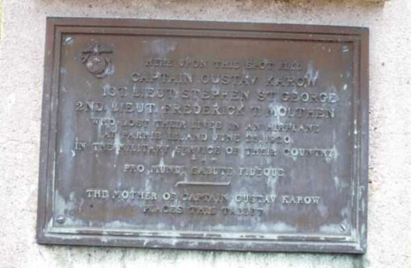 PARRIS ISLAND PLANE CRASH MEMORIAL PLAQUE