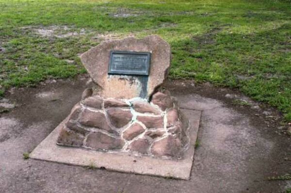 CAPT. BROR G. BRODSTROM MEMORIAL