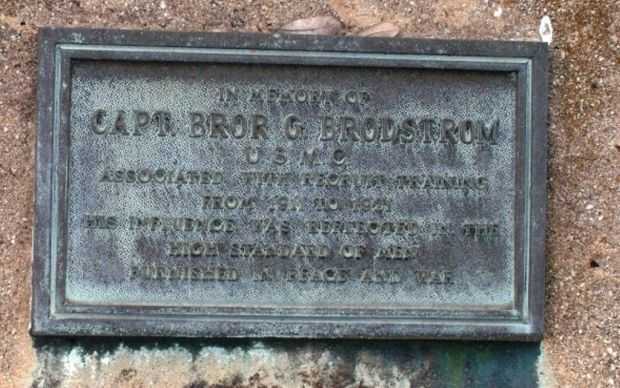 CAPT. BROR G. BRODSTROM MEMORIAL PLAQUE