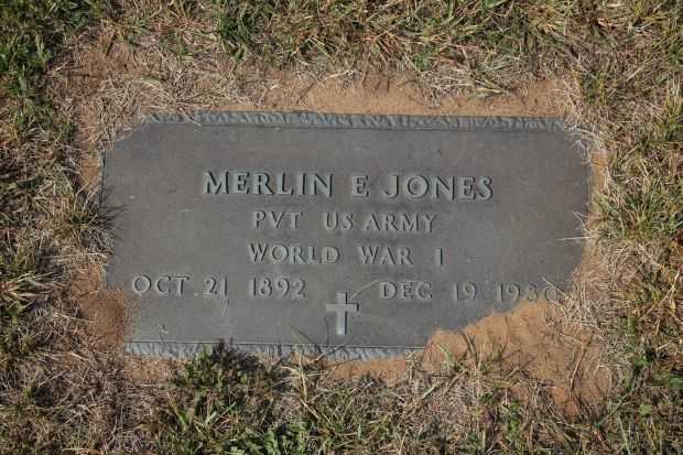 MERLIN E JONES MEMORIAL CEMETERY STONE