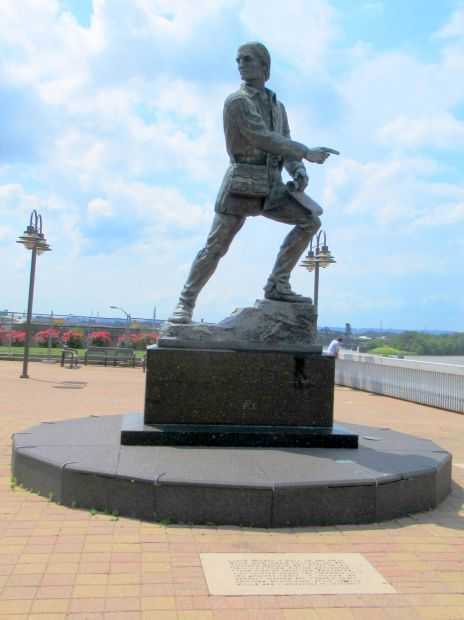 GENERAL GEORGE ROGERS CLARK MEMORIAL