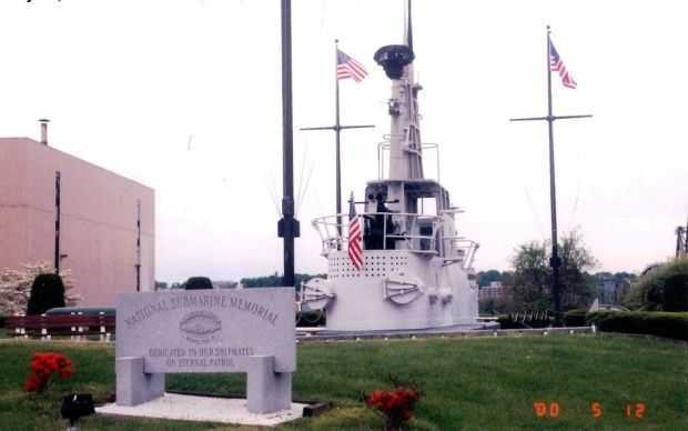 NATIONAL SUBMARINE MEMORIAL