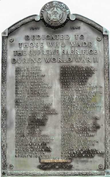 SUFFOLK WORLD WAR II MEMORIAL PLAQUE