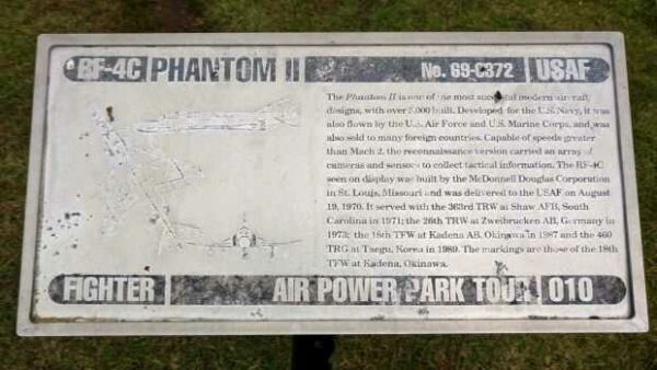 RF-4C PHANTOM II USAF FIGHTER MEMORIAL AIRCRAFT PLAQUE
