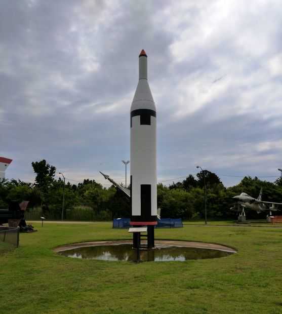 A-2 POLARIS NAVY SLBM MEMORIAL MISSILE
