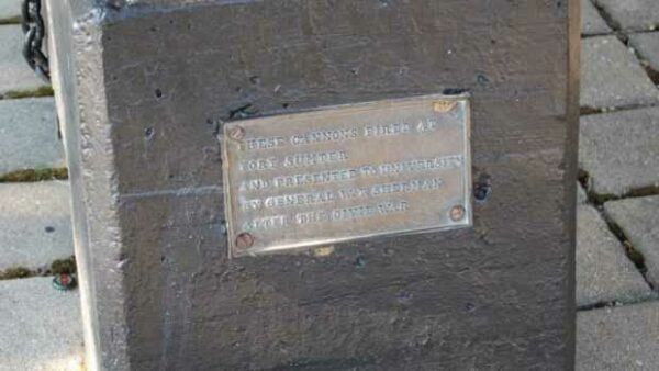 CANNONS FIRED AT FORT SUMTER MEMORIAL PLAQUE