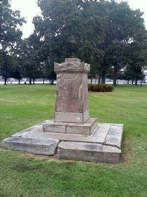 MAJOR JOHN SAUNDERS MONUMENT