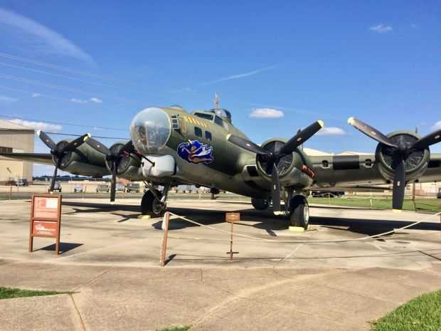 “HELLS ANGELS” 303RD BOMBARDMENT GROUP (H) MEMORIAL AIRCRAFT