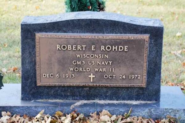 ROBERT E ROHDE MEMORIAL CEMETERY STONE