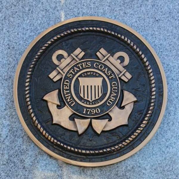 FORT ATKINSON VETERANS MEMORIAL MEDALLION E