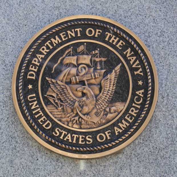 FORT ATKINSON VETERANS MEMORIAL MEDALLION C