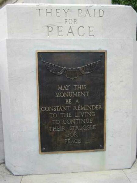 LOUISVILLE WORLD WAR II MEMORIAL PLAQUE A