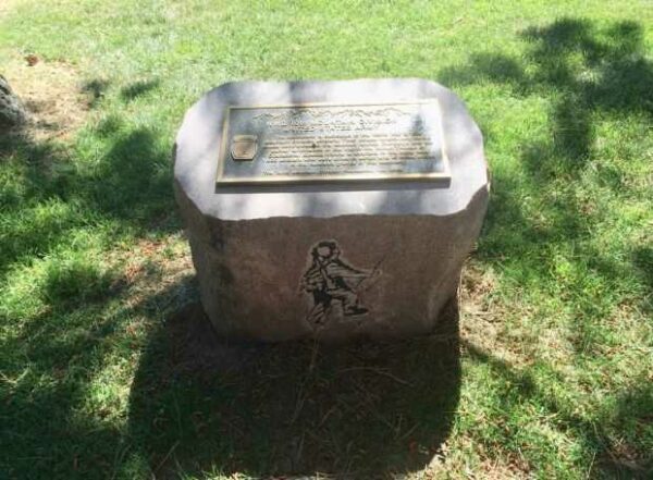 WWII 10TH MOUNTAIN DIVISION MEMORIAL