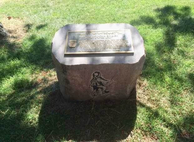 WWII 10TH MOUNTAIN DIVISION MEMORIAL