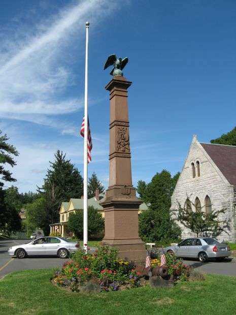 STOCKBRIDGE CIVIL WAR MEMORIAL