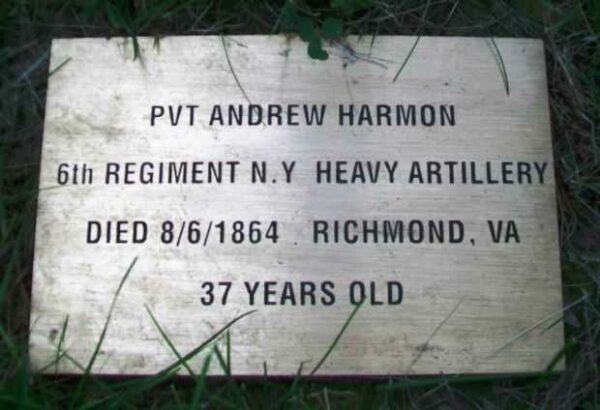 PVT ANDREW HARMON WAR MEMORIAL CENOTAPH