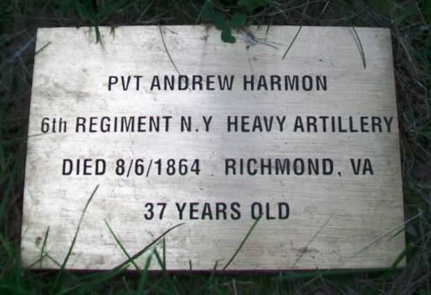 PVT ANDREW HARMON WAR MEMORIAL CENOTAPH