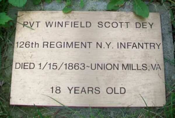 PVT WINFIELD SCOTT DEY WAR MEMORIAL CENOTAPH