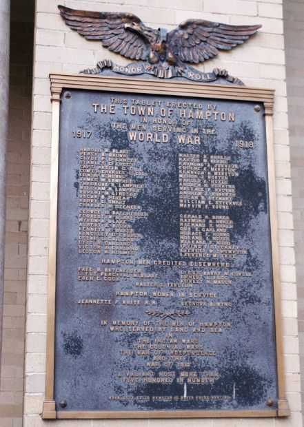 TOWN OF HAMPTON WORLD WAR HONOR ROLL MEMORIAL