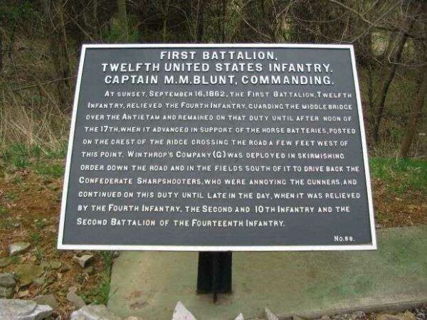 FIRST BATTALION TWELFTH UNITED STATES INFANTRY WAR MEMORIAL PLAQUE