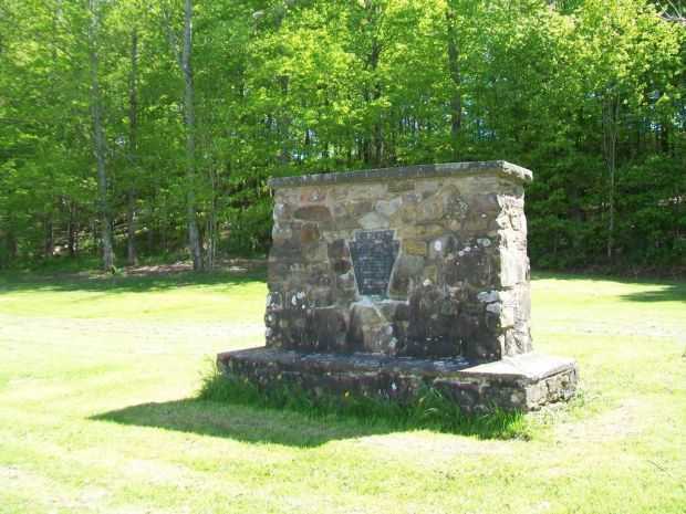 SOLDIERS ORPHAN SCHOOL WAR MEMORIAL