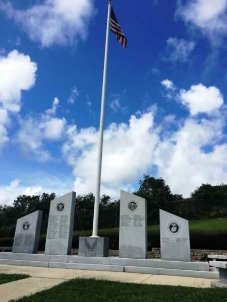 DAYTON MEMORIAL PARK VETERANS MEMORIAL