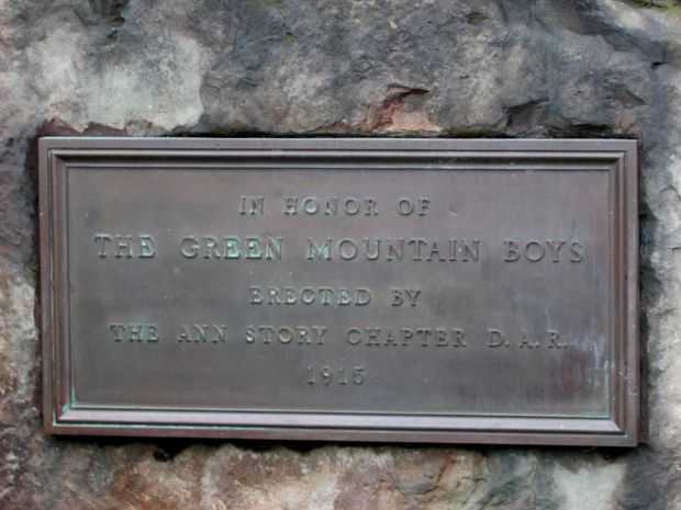 THE GREEN MOUNTAIN BOYS MEMORIAL PLAQUE