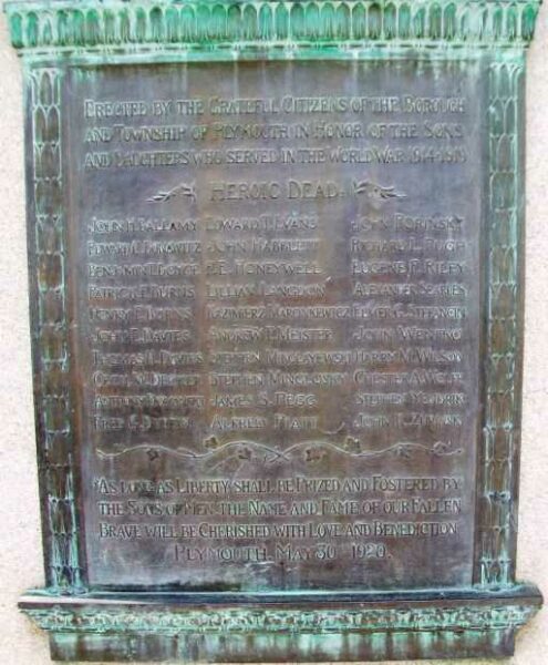 PLYMOUTH WORLD WAR MEMORIAL PLAQUE