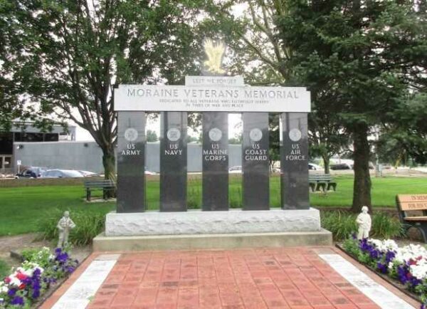 MORAINE VETERANS MEMORIAL