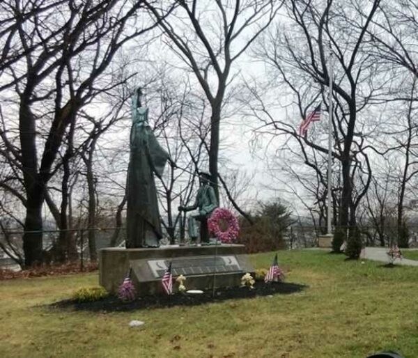 DAV CHAPTER 22 WAR VETERANS MEMORIAL