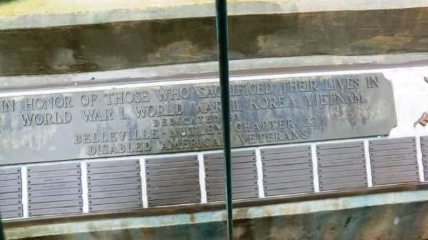 DAV CHAPTER 22 WAR VETERANS MEMORIAL PLAQUE