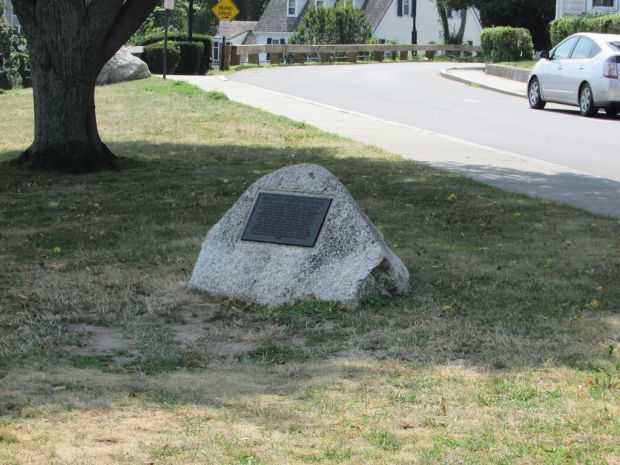 GURNET FORTIFICATIONS REVOLUTIONARY WAR MEMORIAL
