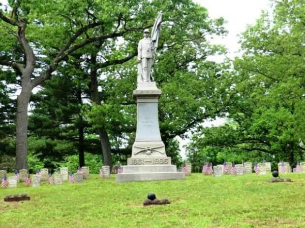 SPRINGFIELD CIVIL WAR MEMORIAL