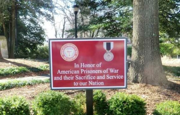 ANNAPOLIS PRISONER OF WAR MEMORIAL PLAQUE