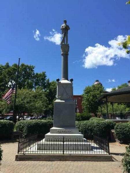 MCHENRY COUNTY CIVIL WAR MEMORIAL