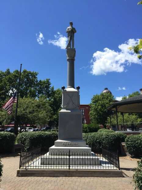 MCHENRY COUNTY CIVIL WAR MEMORIAL