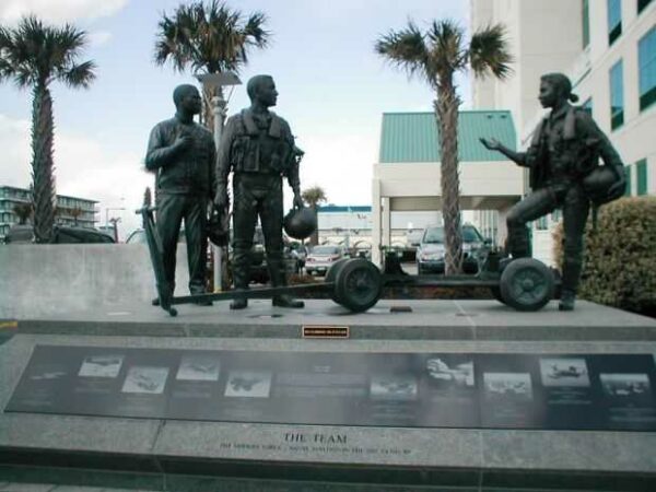 NAVAL AVIATION PARK MEMORIAL STATUES B