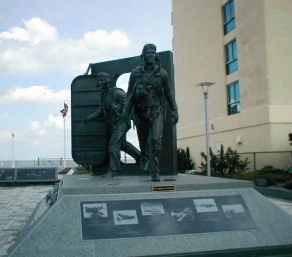 NAVAL AVIATION PARK MEMORIAL STATUES A