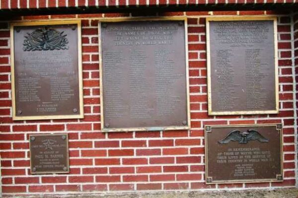 WAYNE WAR VETERANS MEMORIAL TABLETS